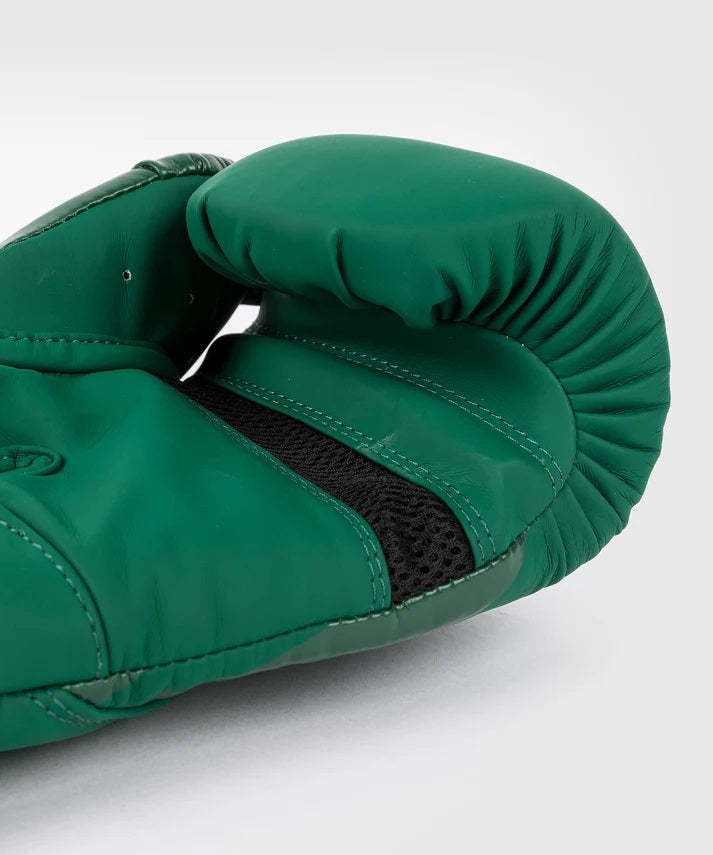 CHALLENGER 4.0 BOXING GLOVES - ARMY GREEN