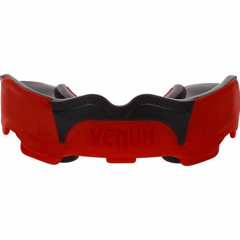 Predator Mouthguard-Red/Black