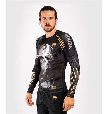 Skull Long Sleeve Rashguard-Black/Gold