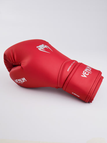 Contender 1.5 Boxing Gloves - Cherry Red