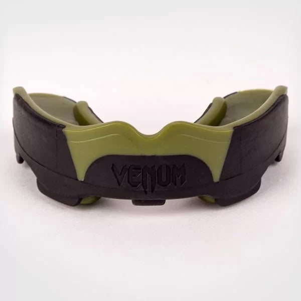 Predator Mouthguard-Black/Khaki