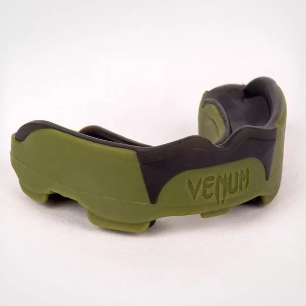 Predator Mouthguard-Khaki/Black