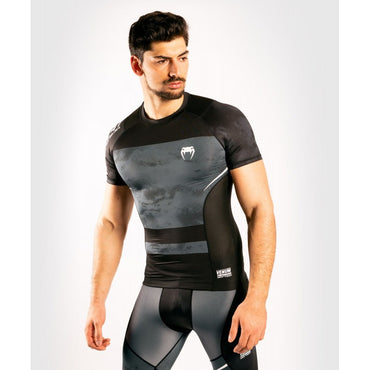 Sky 247 Rashguard-Short Sleeves Back/Grey