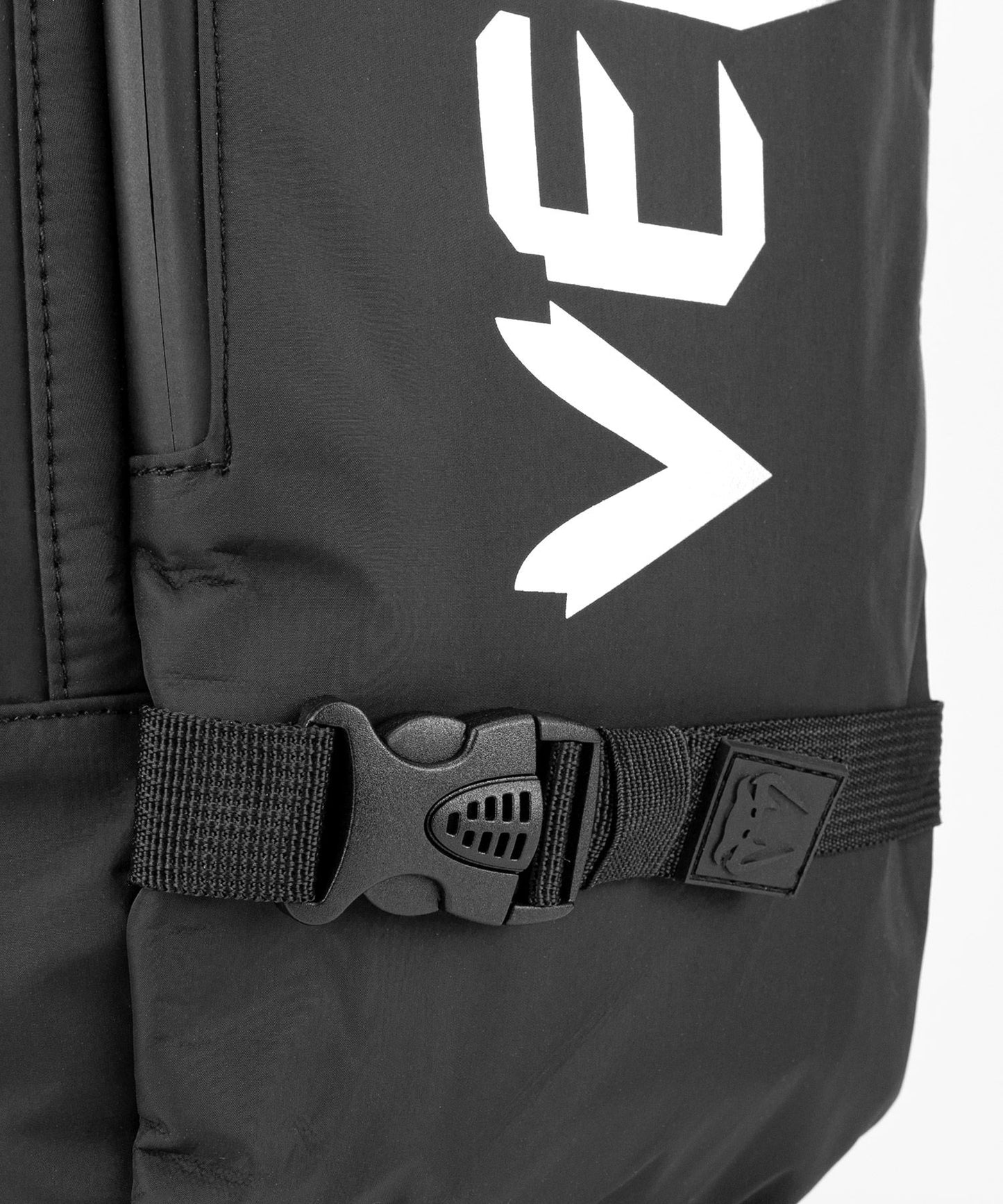Challenger Pro Evo Backpack-Black/White
