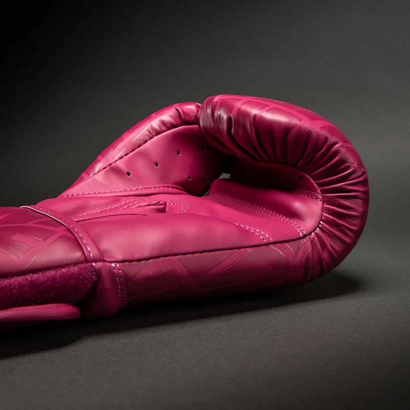 Contender 1.5 XT3D Boxing Gloves - Old Pink